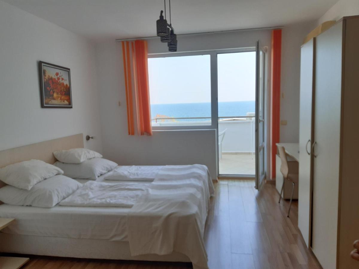 Aparthotel Romance كيتن المظهر الخارجي الصورة