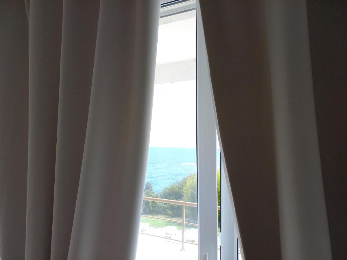 Aparthotel Romance كيتن المظهر الخارجي الصورة