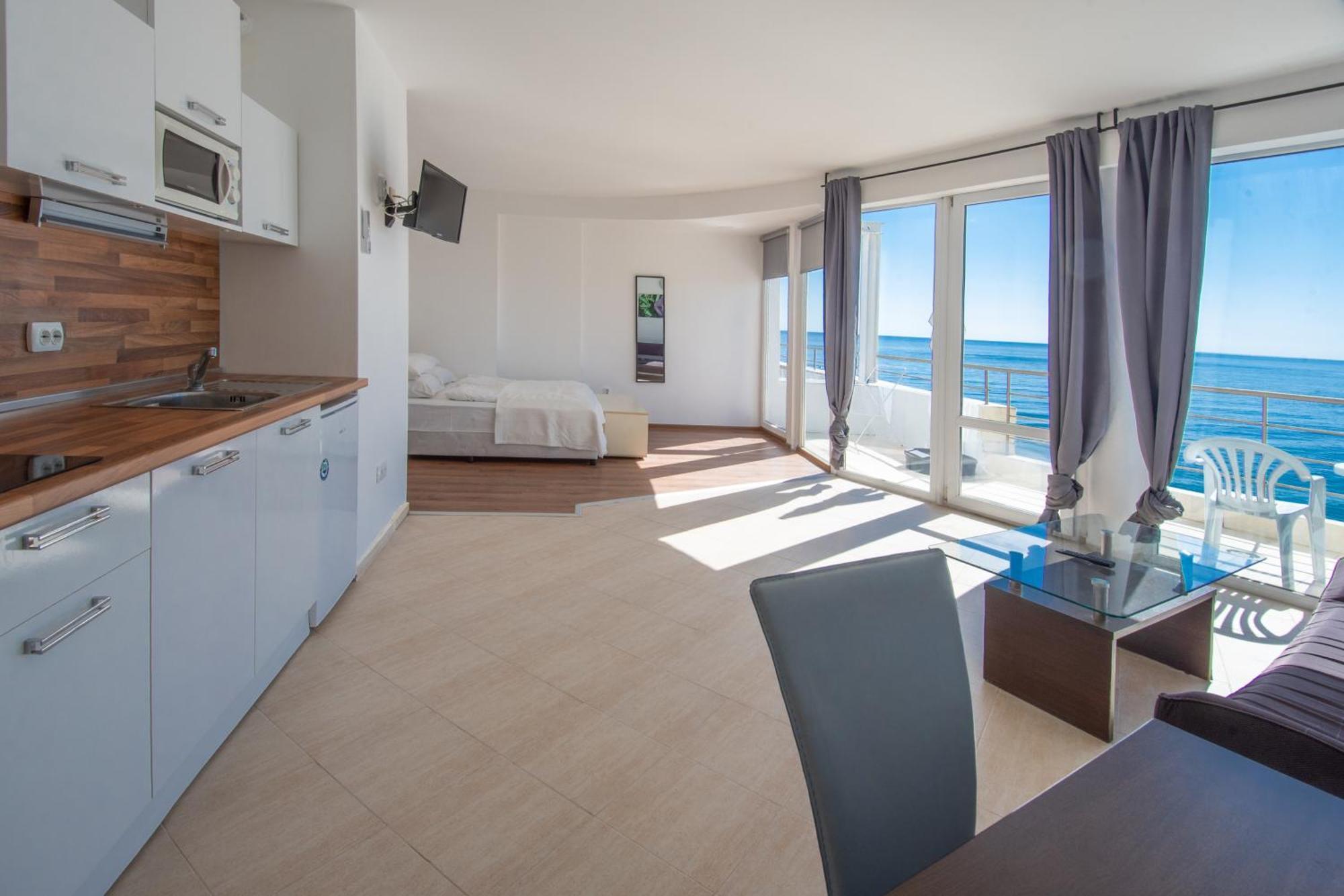 Aparthotel Romance كيتن المظهر الخارجي الصورة